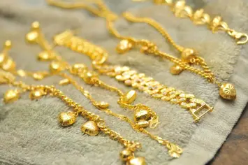 تفسير رؤيا شراء الذهب في الحلم