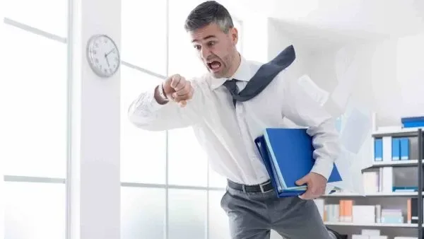 تأويل رؤيا التأخر عن موعد مهم في المنام
