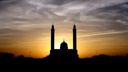 تفسير حلم الأذان في المسجد خلال ليالي رمضان