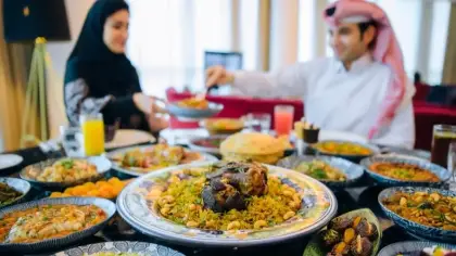 تفسير رؤية الإفطار في رمضان بالمنام