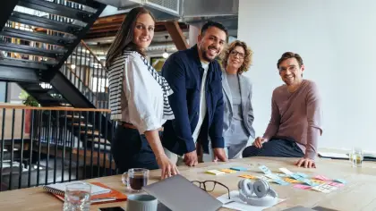 كيف تبني شخصية قوية وتطور مهاراتك المهنية بخطوات عملية؟