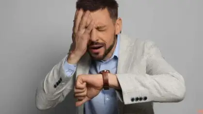 تفسير حلم التأخر عن الطائرة في المنام