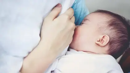 إرضاع الطفل المفطوم في المنام والحالات المختلفة للحالم