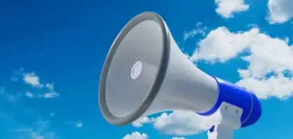 تفسير رؤية سماع اسم شخص في المنام ودلالاته