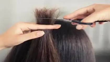 معنى رؤية الشعر في الحلم ورمزية قصّه وطوله