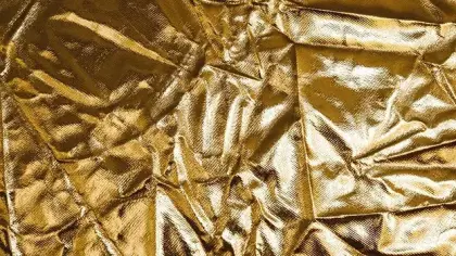 دلالات رؤية الذهب في المنام وتأويلاته