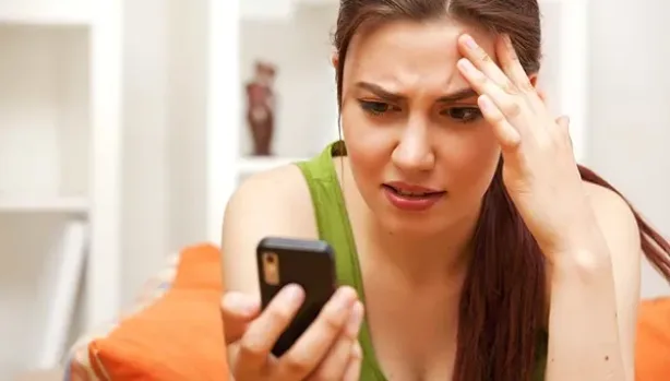 أنماط الأصدقاء المزعجين في التواصل الرقمي