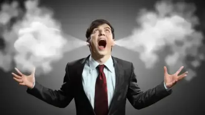 التماس الأعذار: استراتيجية نفسية لتخفيف الغضب