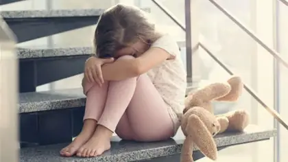 الاكتئاب عند الأطفال الصغار: أسبابه وعلاماته