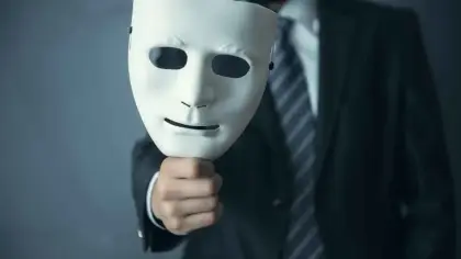 ماذا تعني رؤية القناع في الحلم؟