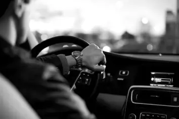 ماذا يعني حلم اختبار القيادة في المنام؟