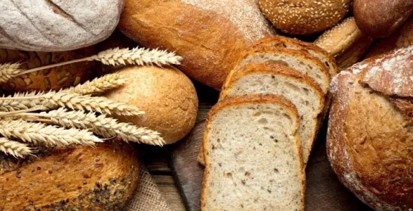 كيف تحافظ على الخبز طازجاً لأيام دون استخدام البلاستيك؟