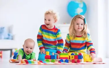 كيف يضر البلاستيك بصحة الأطفال ويؤثر على نموهم حتى البلوغ؟