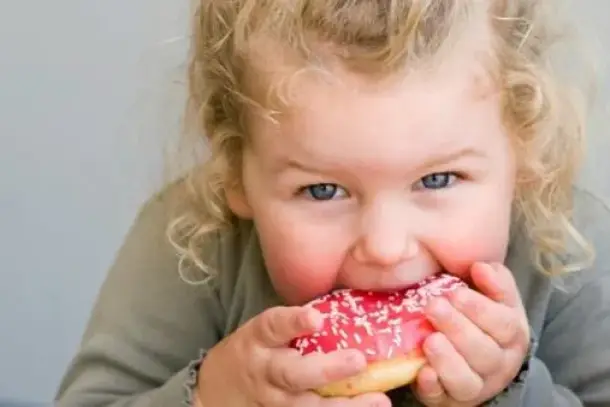 يقدم تطبيق Sugar Smart حلاً فعالاً للآباء لمتابعة كمية السكر في طعام أطفالهم عبر مسح الباركود، مما يساعد في الحد من المخاطر…