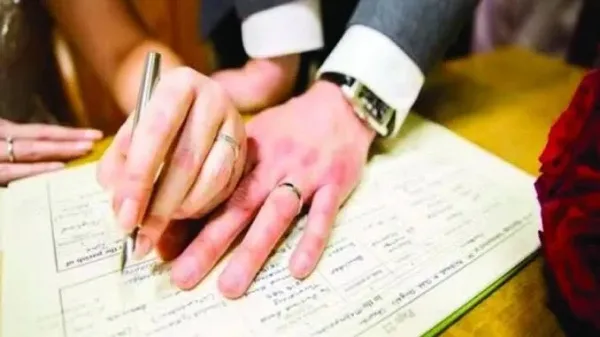 ماذا يعني عقد القران في حلم الفتاة العزباء؟