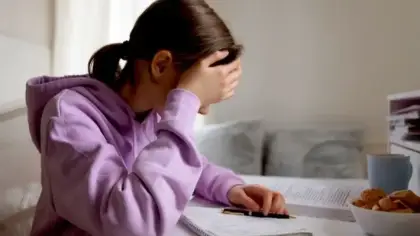 كيف يتخلص الطلاب من الخوف والقلق قبل الامتحانات؟