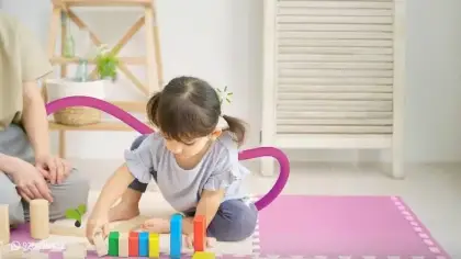 كيف تختارين جليسة أطفال موثوقة لأبنائك؟