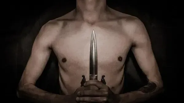 ماذا يعني حلم التضحية بالنفس أو بالحيوان في المنام؟