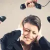 كيف تدير المكالمات الهاتفية المزعجة بفعالية في العمل؟