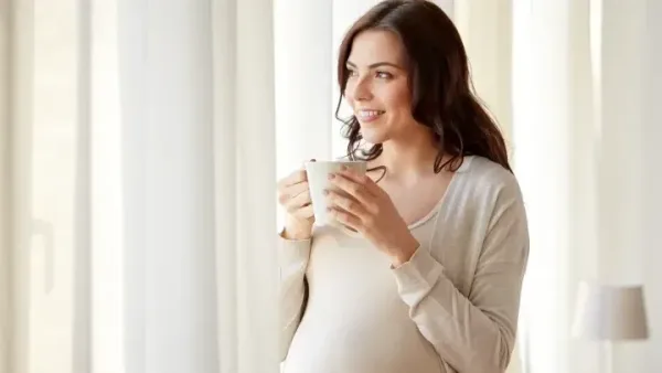 هل شرب الشاي آمن للحامل؟ وما هي الكمية المسموحة؟