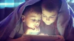 كيف نحمي أطفالنا من مخاطر الشاشات الرقمية؟
