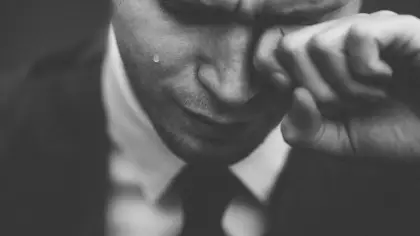 تفسير المشاعر القوية والمتناقضة في الأحلام