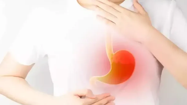 اكتشف المخاطر الصحية لأدوية ارتجاع المريء طويلة الأمد، مثل الخرف وهشاشة العظام، وتعرف على البدائل العلاجية الفعالة بما في…
