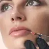 فيلر الشفاه: ما يجب معرفته لتجنب المخاطر