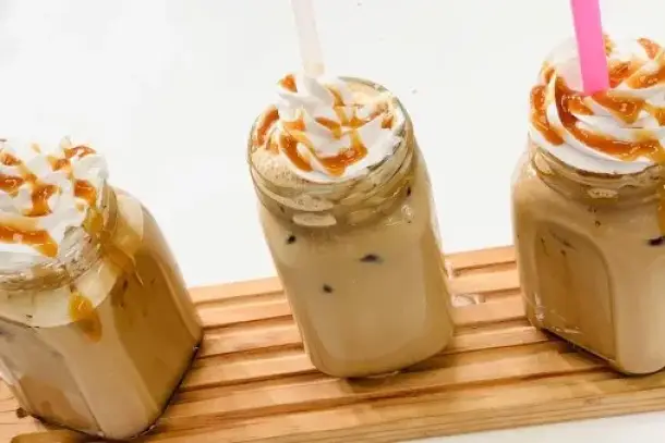 طريقة عمل الآيس كوفي