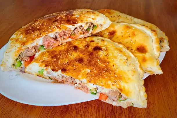 طريقة عمل الحواوشي بالجبنة