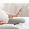 كيف يؤثر شرب الكحول في بداية الحمل على صحة الجنين؟