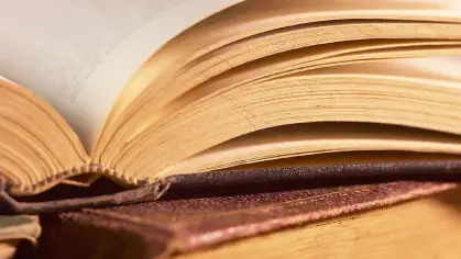 أسرار رؤية القرطاس والكتابة عليه في عالم الأحلام