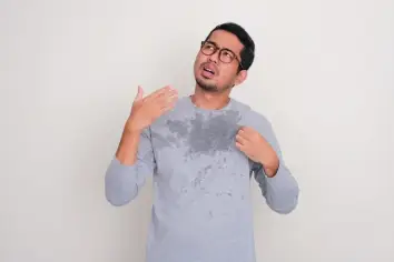 التخلص من التعرق الزائد ورائحة الجسم في الصيف