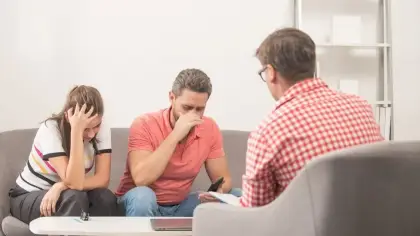 متى يجب الذهاب إلى مستشار علاقات زوجية