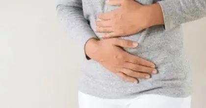 لماذا تزداد اضطرابات الجهاز الهضمي في الإجازات وكيف تحمي أمعاءك