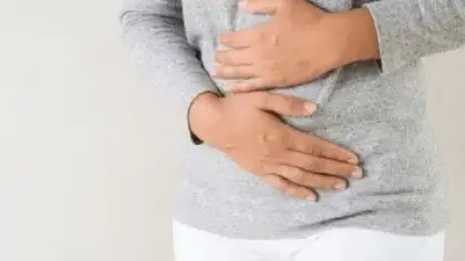 لماذا تزداد اضطرابات الجهاز الهضمي في الإجازات وكيف تحمي أمعاءك