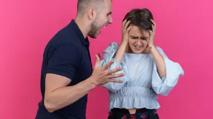 هل يدفعك الخوف من الارتباط إلى تدمير علاقتك الناجحة